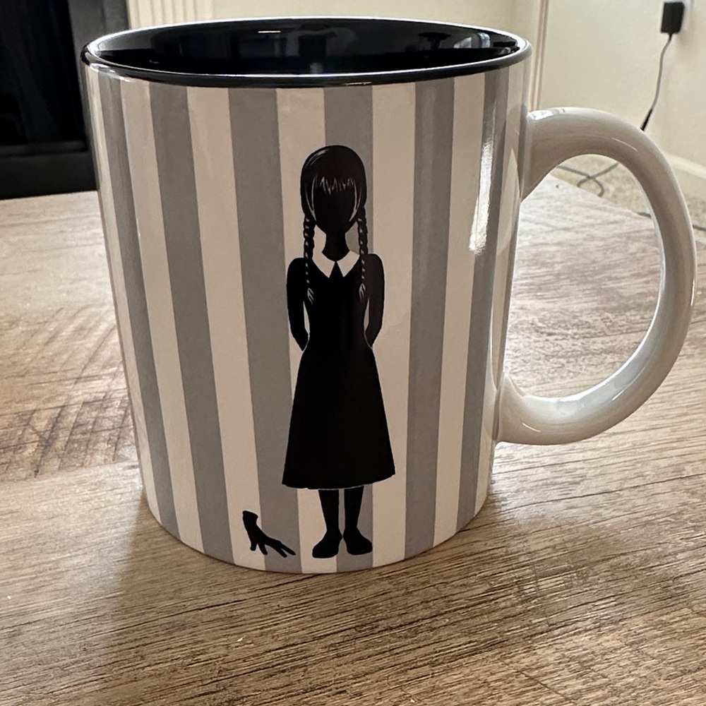 Wednesday 20oz mug